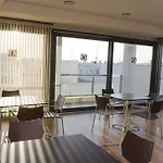 康尼索酒店及公寓 3* 科尼尔-德拉弗龙特拉